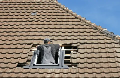 Pose de velux à Lasserre-Pradère